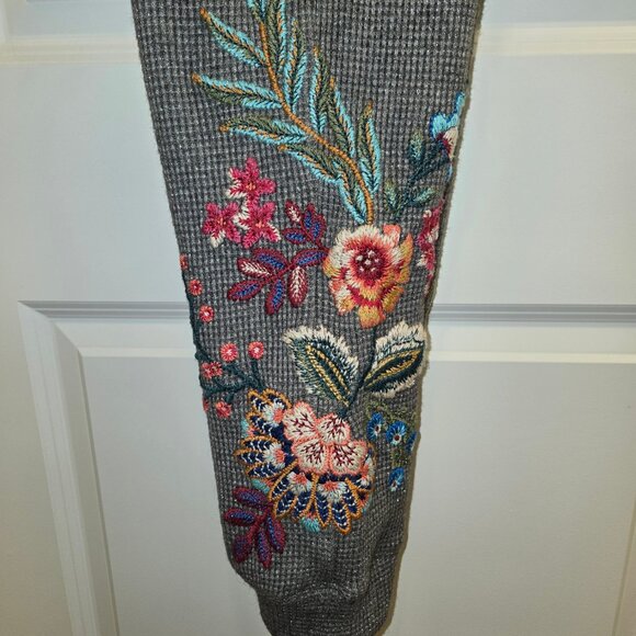 Johnny Was Waffle Knit Metallic Joggers - Picture 8 of 8